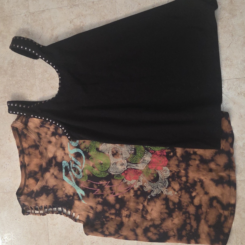 2 Torrid Tank Tops, Size 3